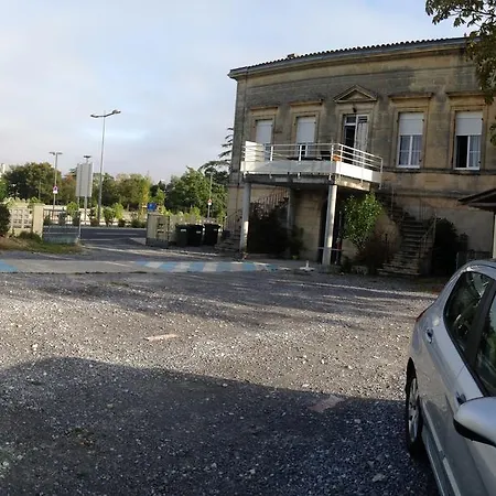 Bellevue Διαμέρισμα *